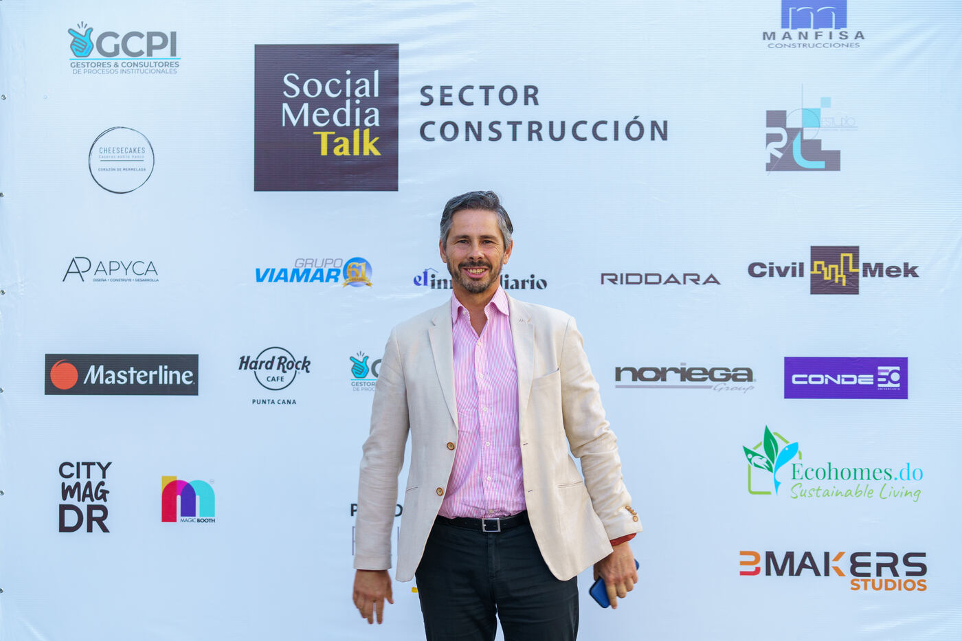 Social Media Talk Sector Construcción (Hard Rock Café Punta Cana) — foto 15